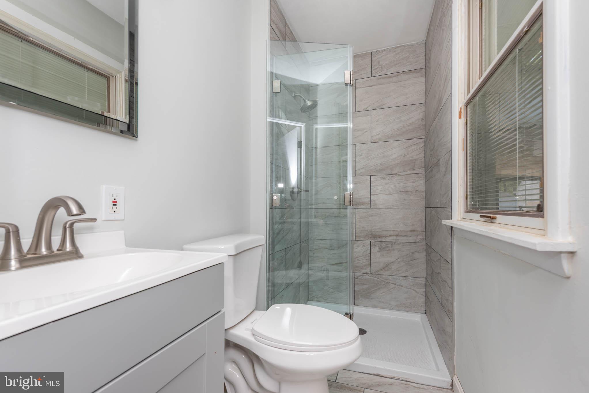 1408 Gibsonwood Road Catonsville, MD 21228 - Photo 12 of 35