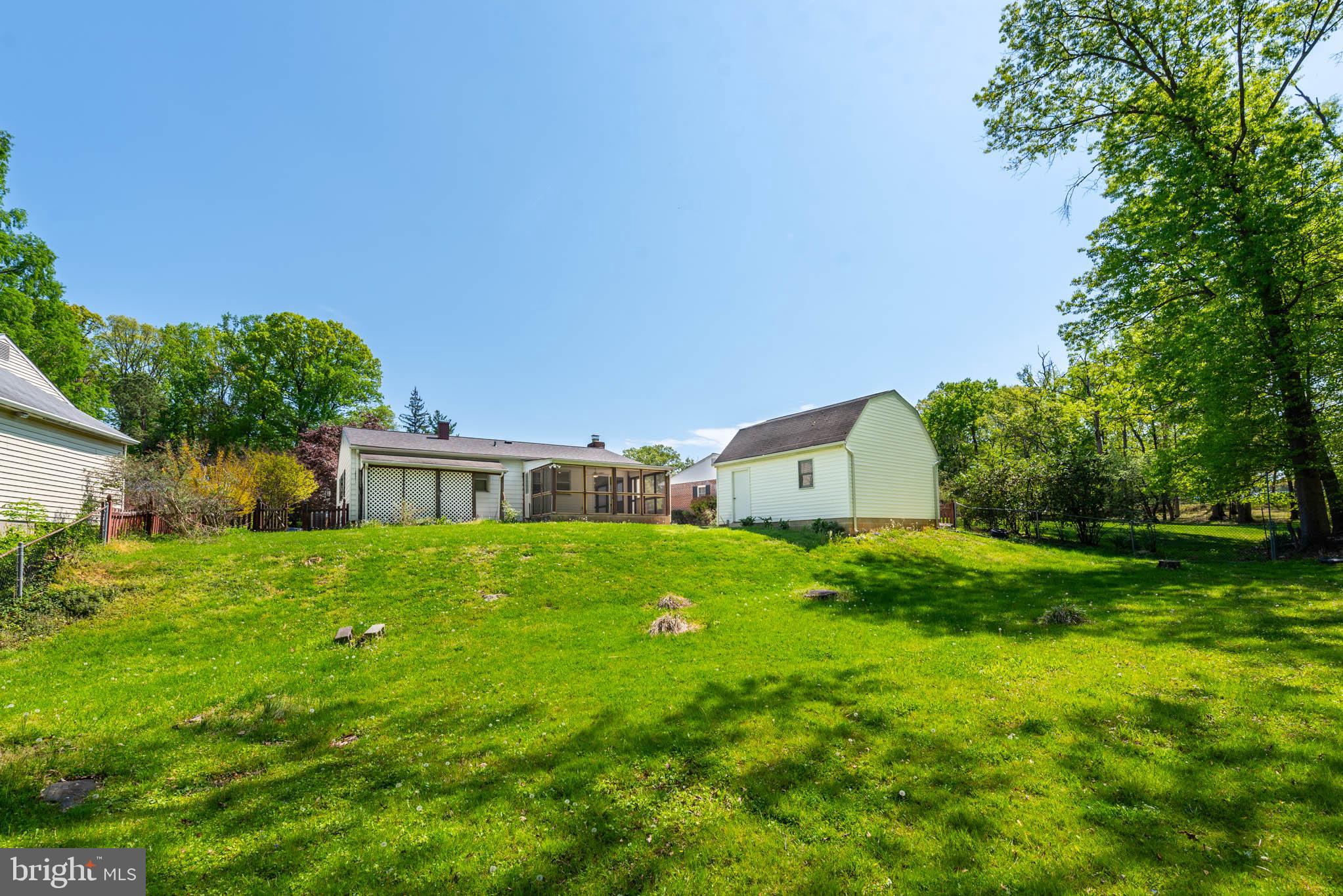 1408 Gibsonwood Road Catonsville, MD 21228 - Photo 30 of 35