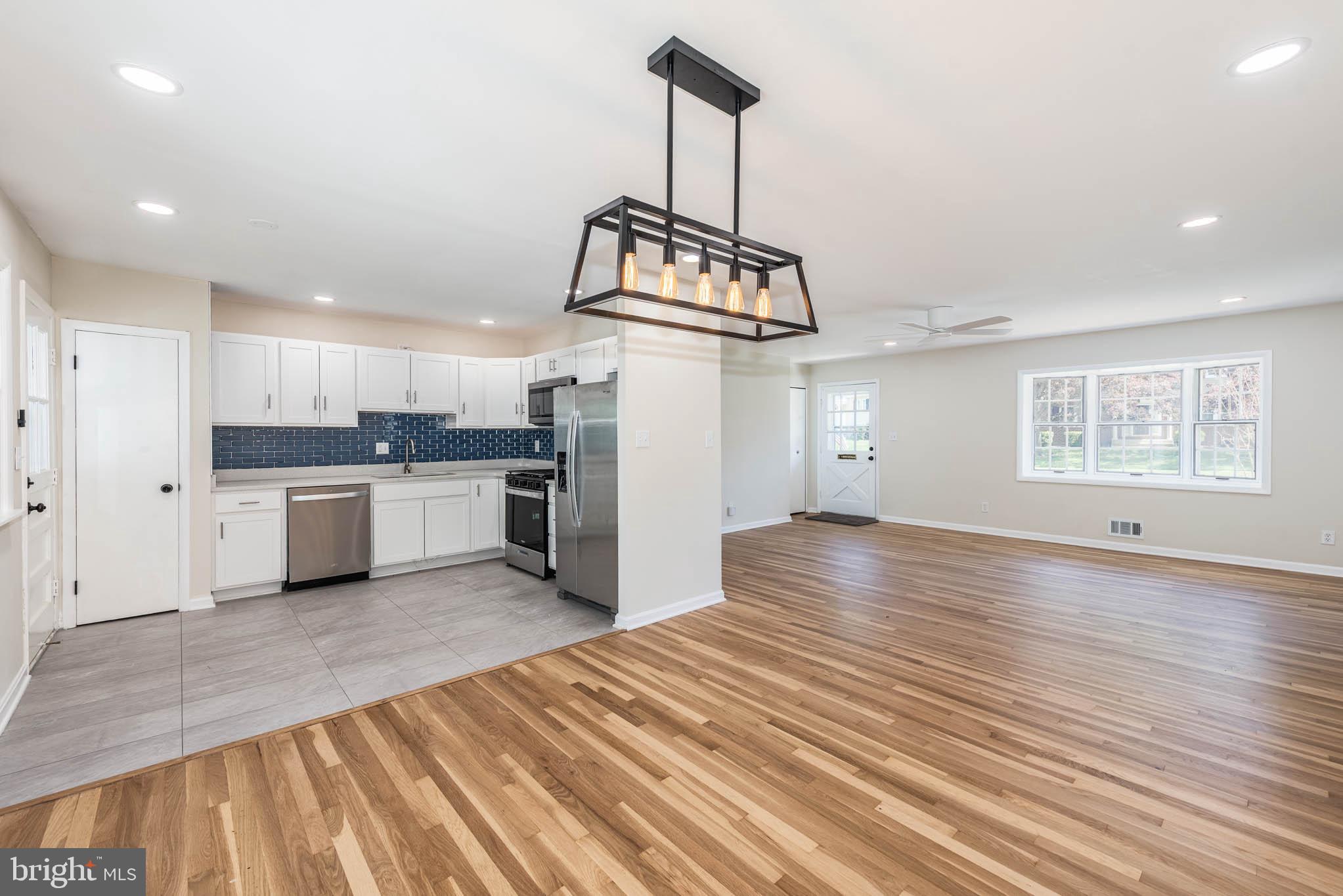1408 Gibsonwood Road Catonsville, MD 21228 - Photo 5 of 35