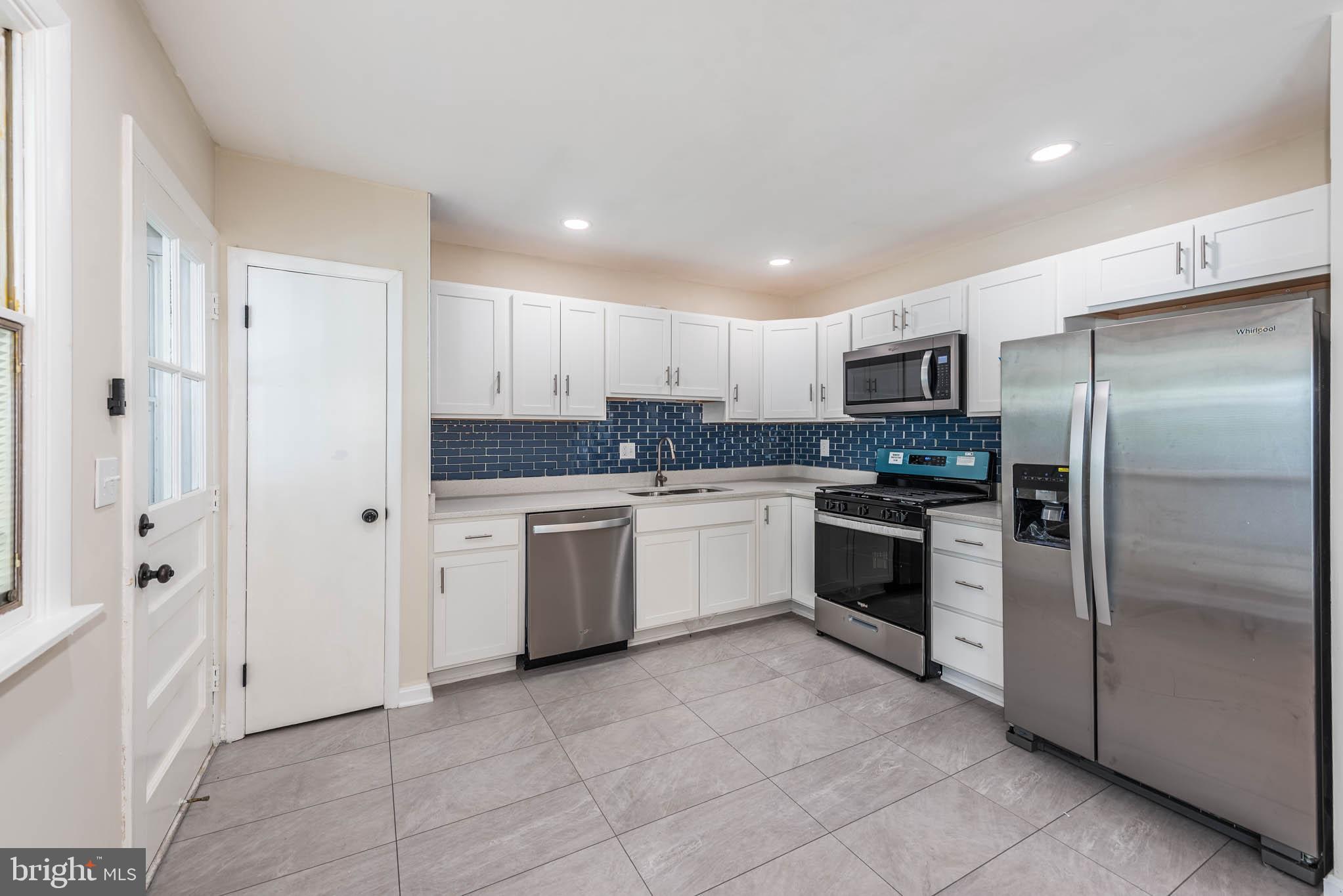 1408 Gibsonwood Road Catonsville, MD 21228 - Photo 6 of 35