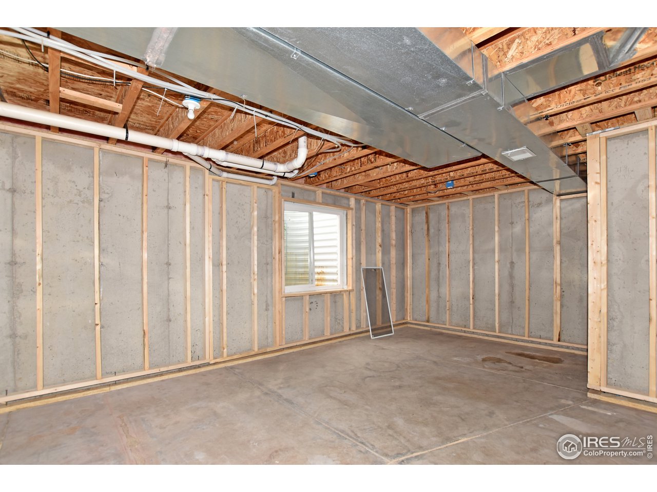 924 Cliffrose Way Severance, CO 80550 - Photo 37 of 40 a view of an empty room