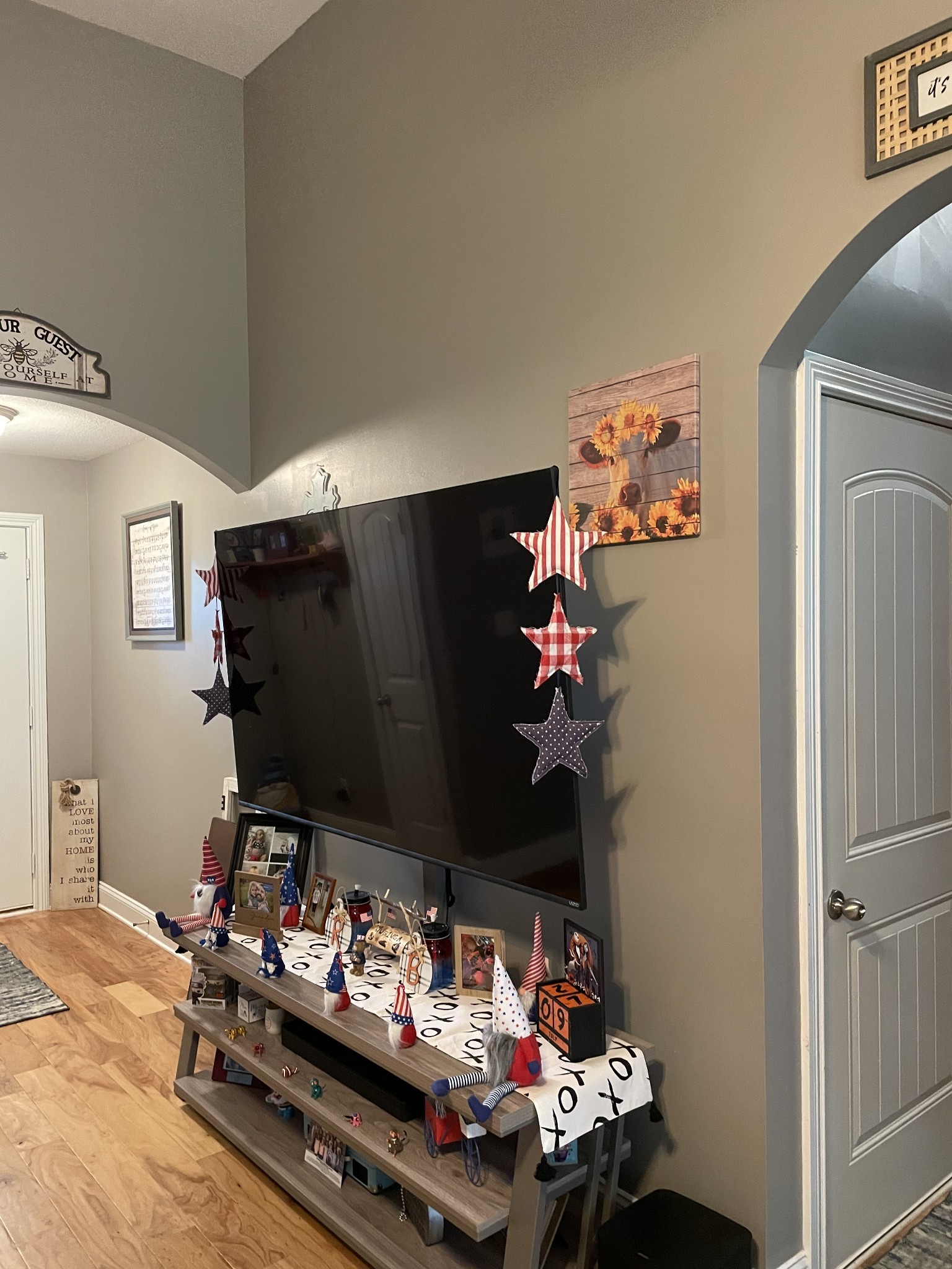 85 Good Hope Cemetery Road Oak Grove, KY 42262 - Photo 10 of 46 a living room with furniture and a window