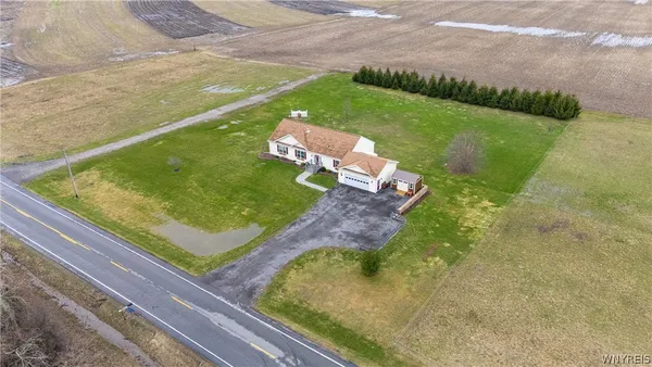 $425,000 | 7900 Gorton Road, Pembroke, NY 14036