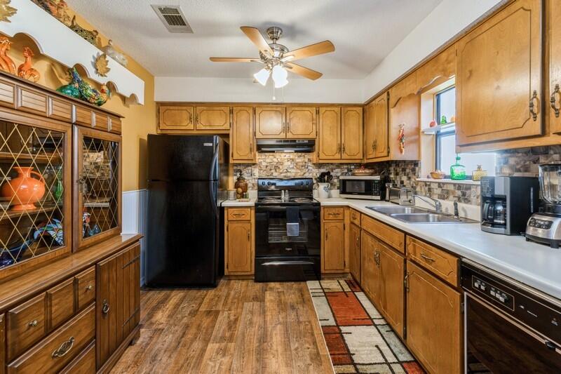 1202 Valley Road Crestview, FL 32539 - Photo 10 of 35 Gallery Image 10
