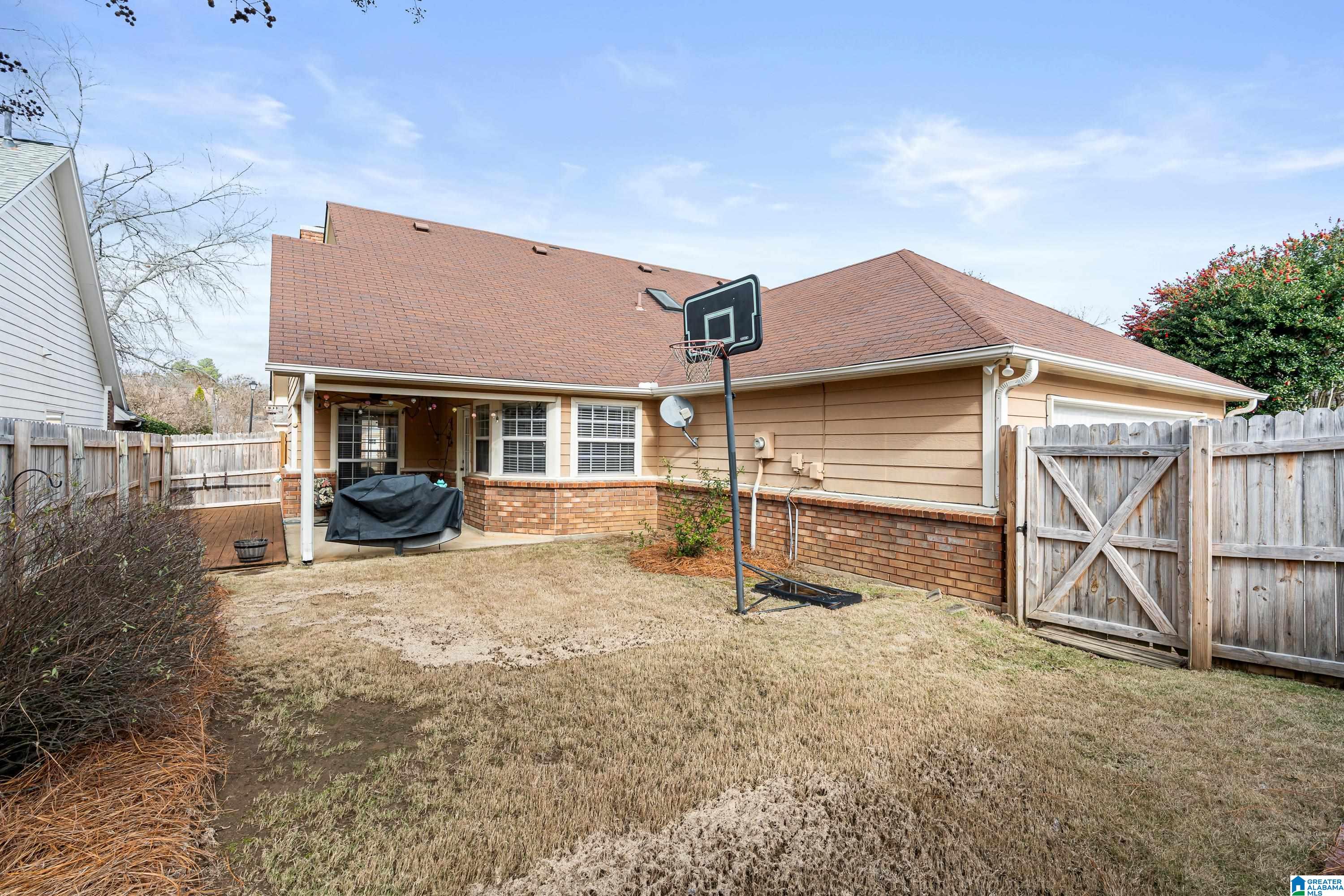 111 Stratshire Lane Pelham, AL 35124 - Photo 37 of 39