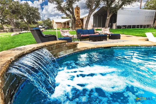 $595,000 | 341 Ringtail, Canyon Lake, TX 78133