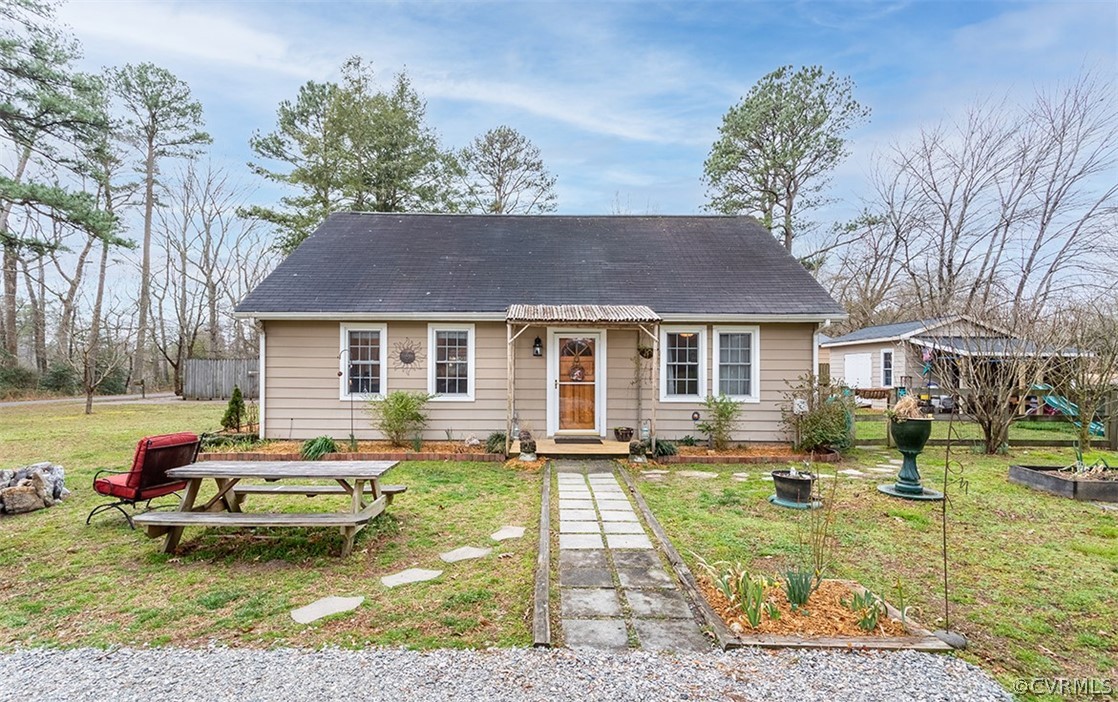 9426 Townsend Road Providence Forge, VA 23140 - Photo 2 of 19