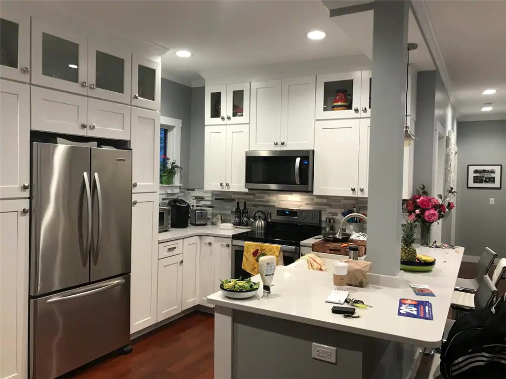 10 Parade Street, Unit 1 Providence, RI 02909 - Photo 2 of 14