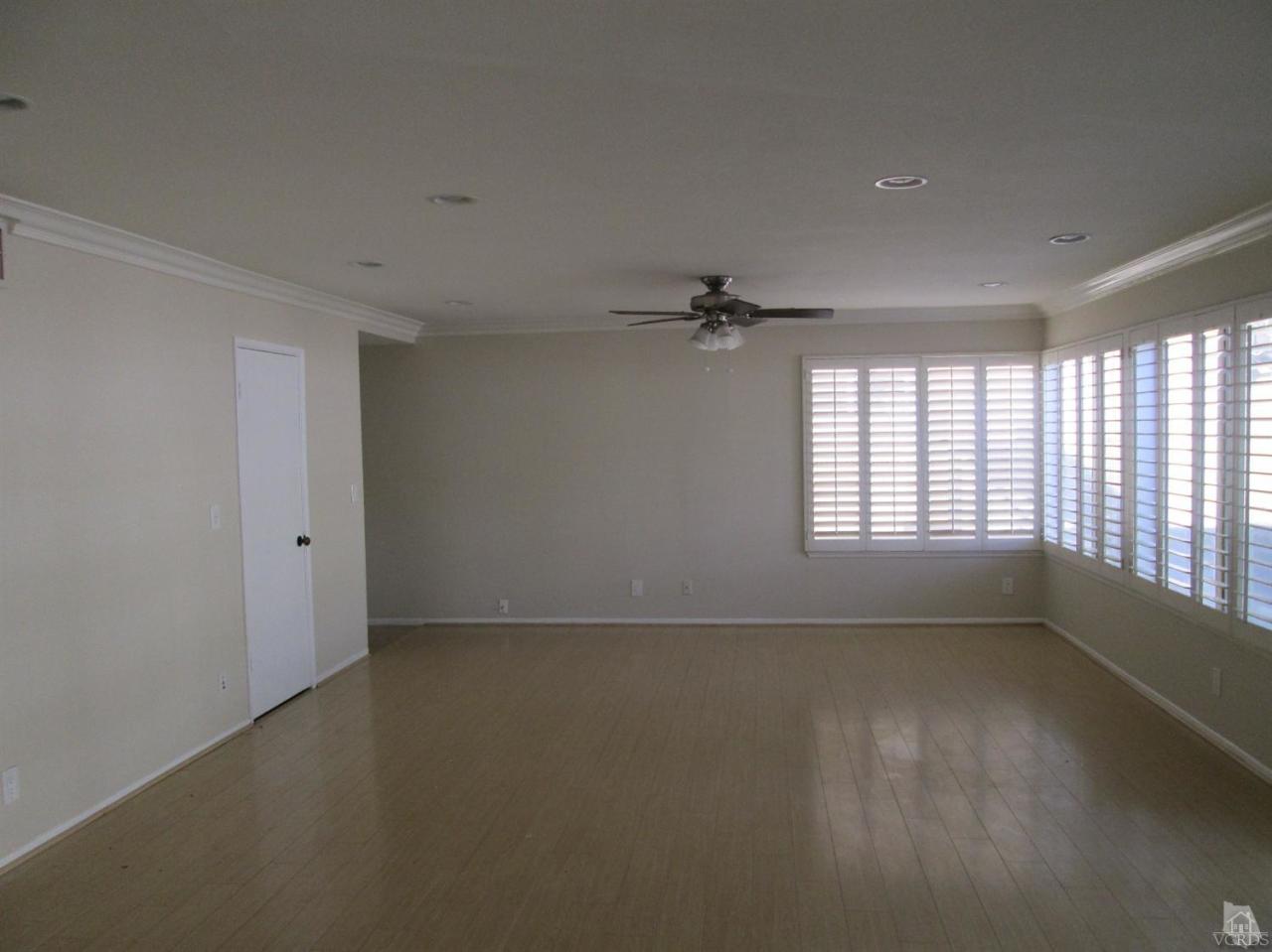 2287 Birchfield Street Simi Valley, CA 93065 - Photo 11 of 22 an empty room with a window