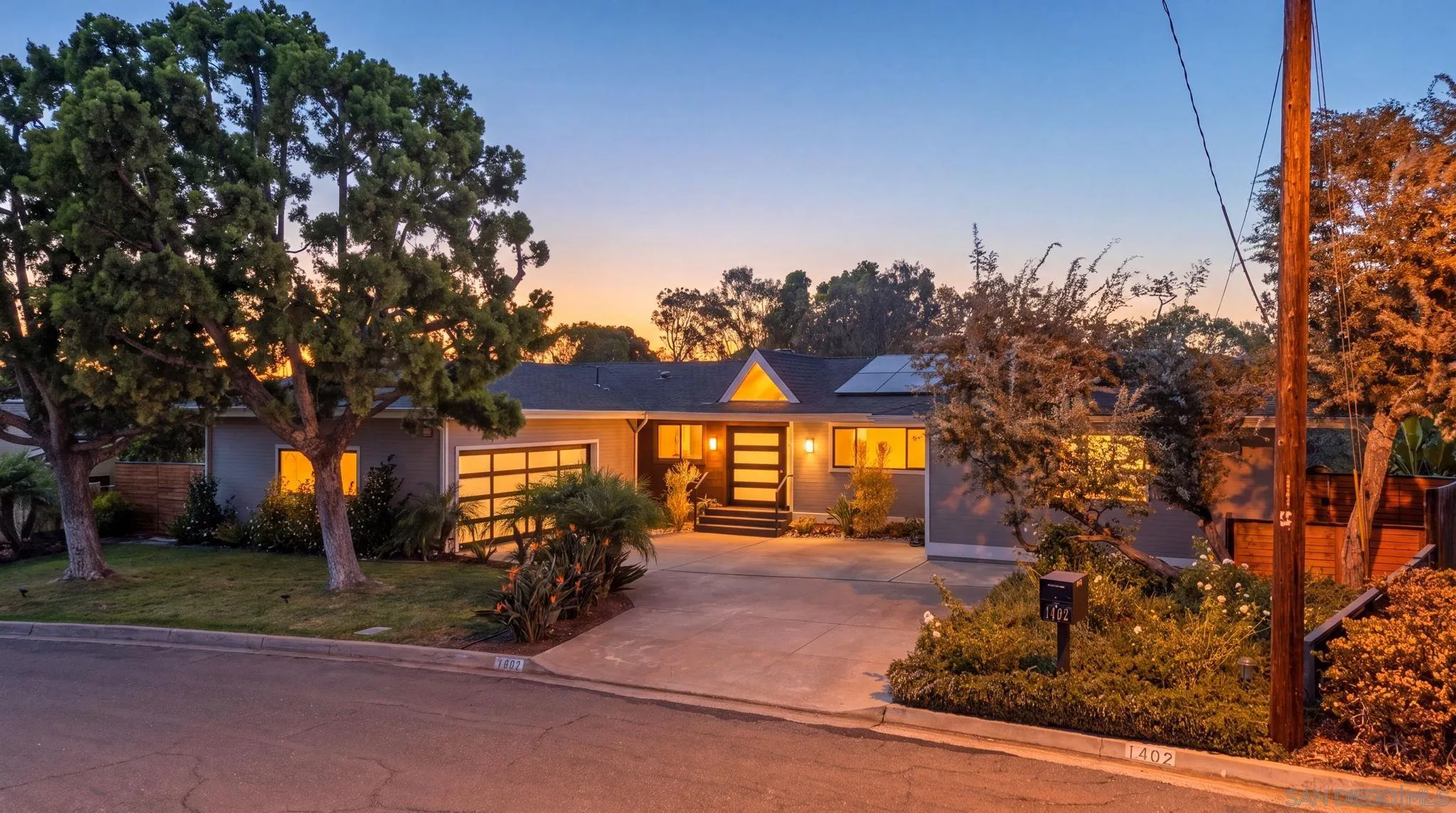 1402 Rodeo Drive La Jolla, CA 92037 - Photo 5 of 75 Gallery Image 5