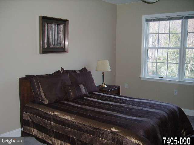 3689 Pleasant Valley Road York, PA 17406 - Photo 16 of 23 Gallery Image 16
