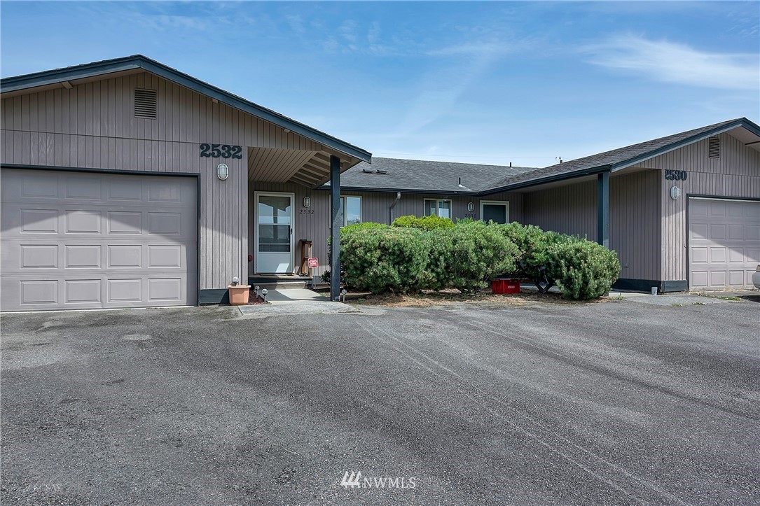 2530 Racine Street Bellingham, WA 98226 - Photo 2 of 20 Gallery Image 2