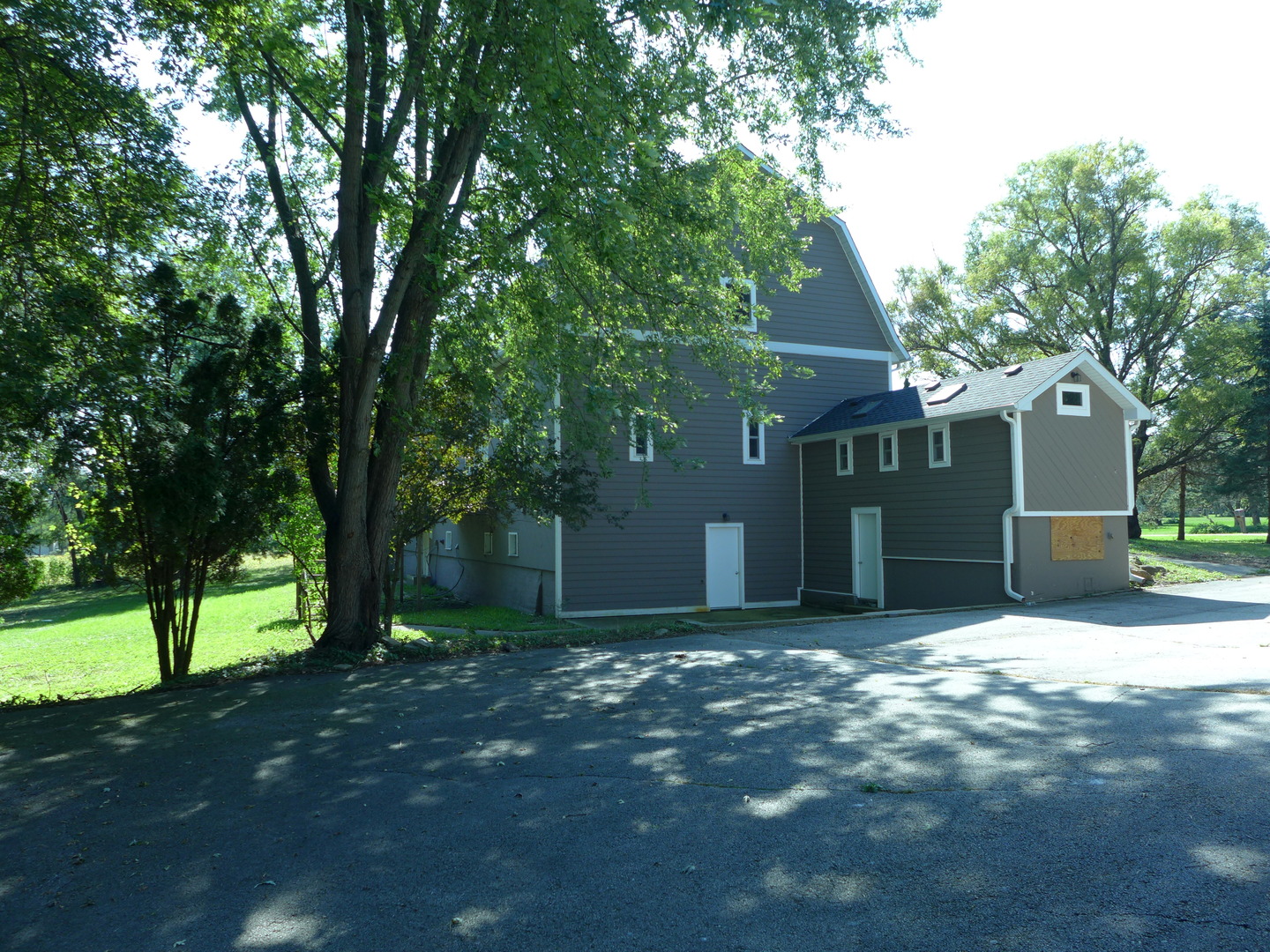 6316 Johnsburg Road Spring Grove, IL 60081 - Photo 2 of 29 a view of a house with a yard