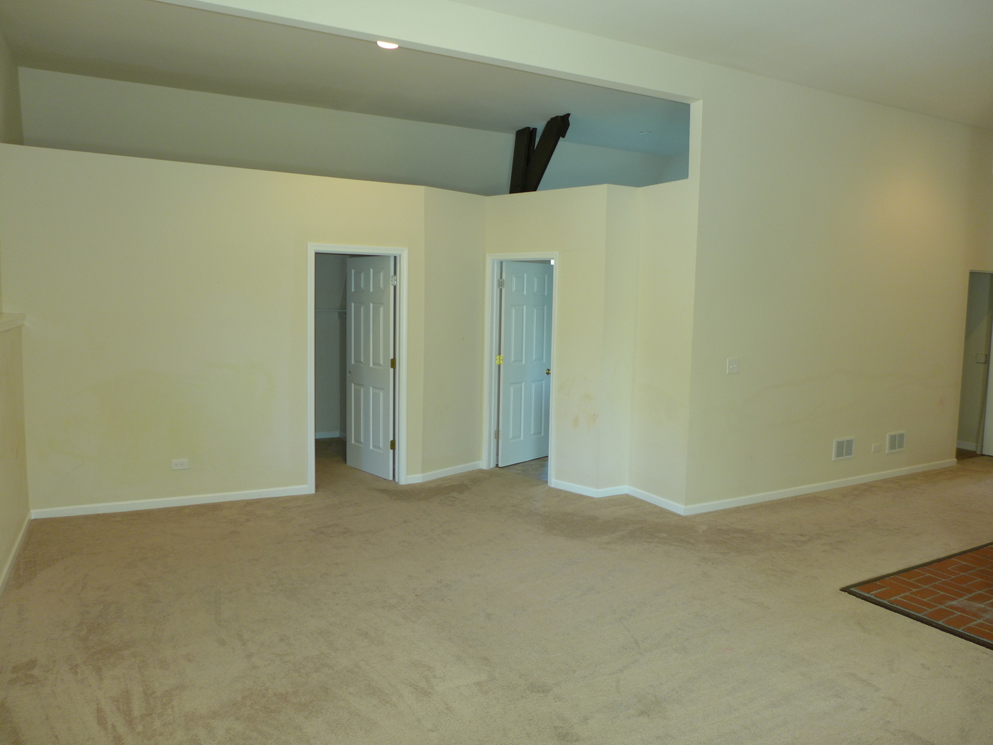6316 Johnsburg Road Spring Grove, IL 60081 - Photo 21 of 29 a view of an empty room