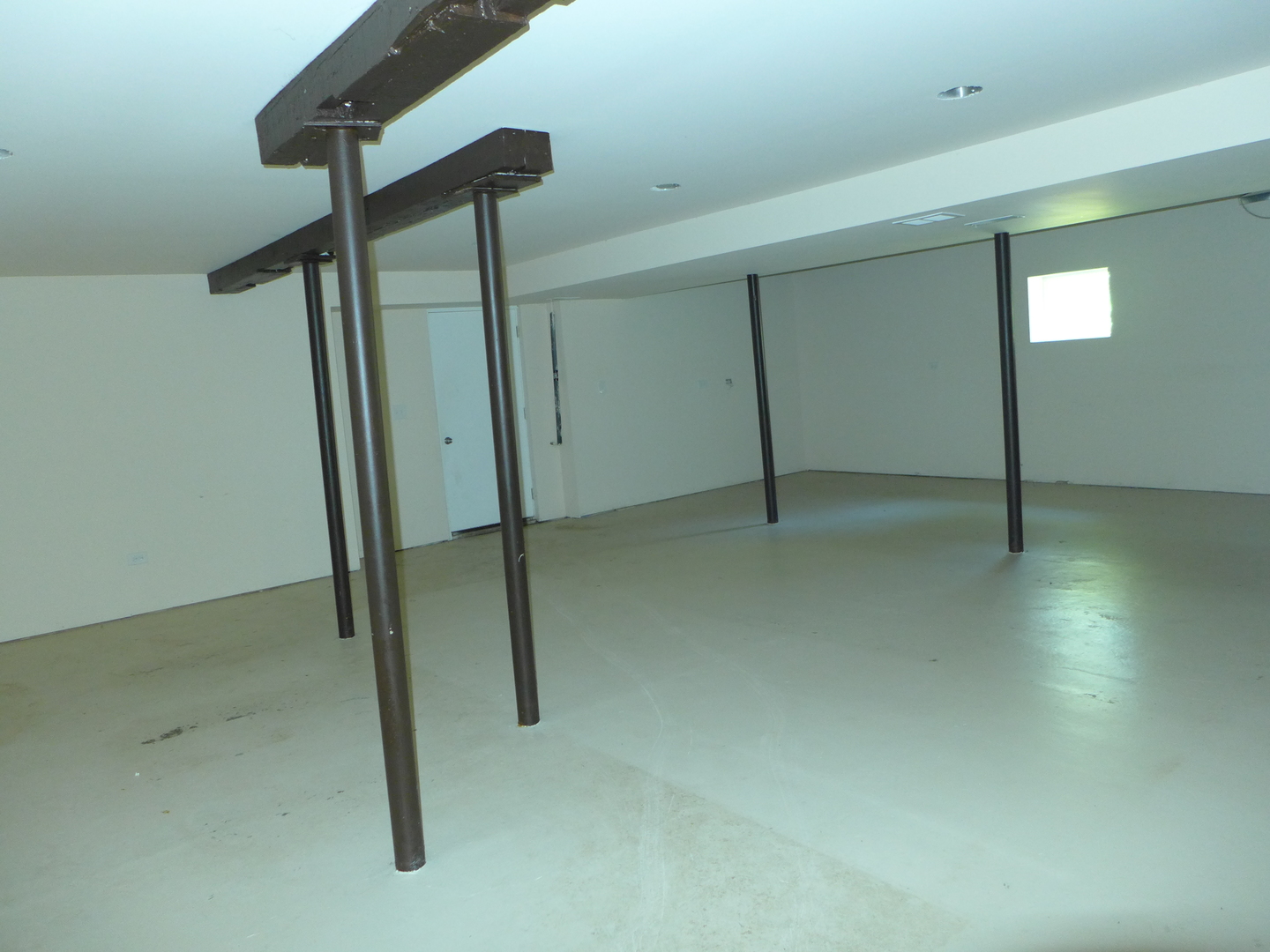 6316 Johnsburg Road Spring Grove, IL 60081 - Photo 27 of 29 a view of empty room