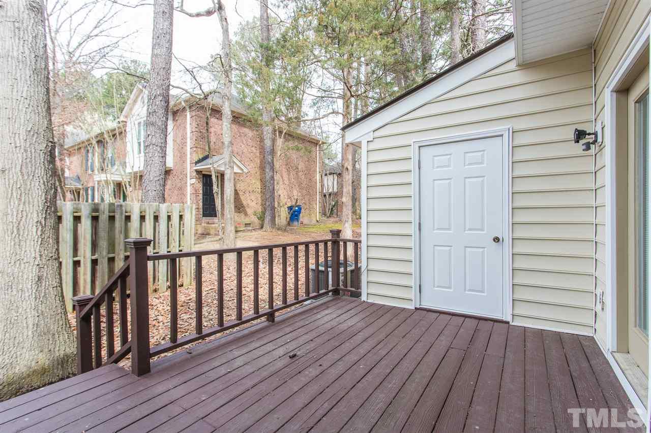 6123 Highcastle Court Raleigh, NC 27613 - Photo 5 of 29