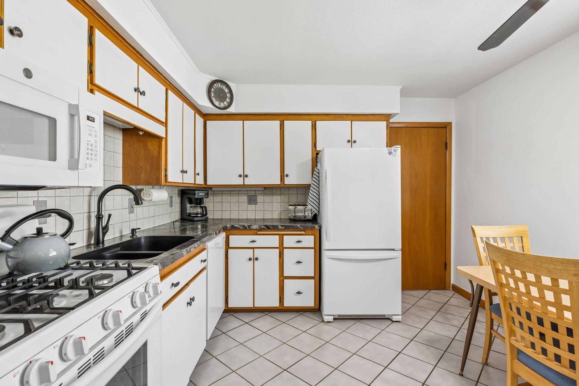 430 Arbor Street St. Paul, MN 55102 - Photo 16 of 44