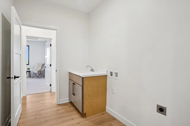 $765,000 | 18866 Silo Court, Shafer, MN 55074