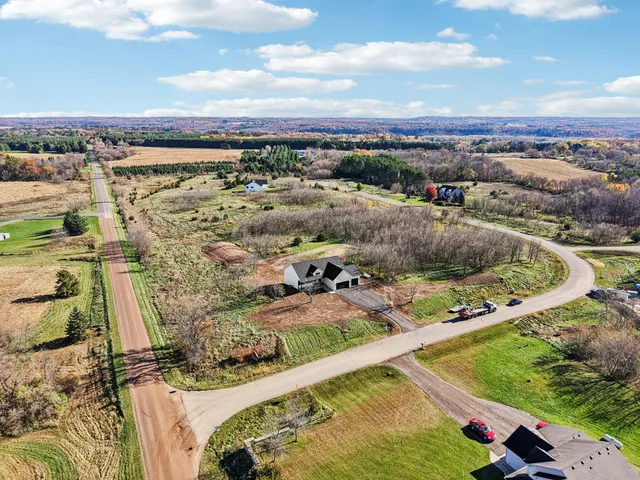 $765,000 | 18866 Silo Court, Shafer, MN 55074