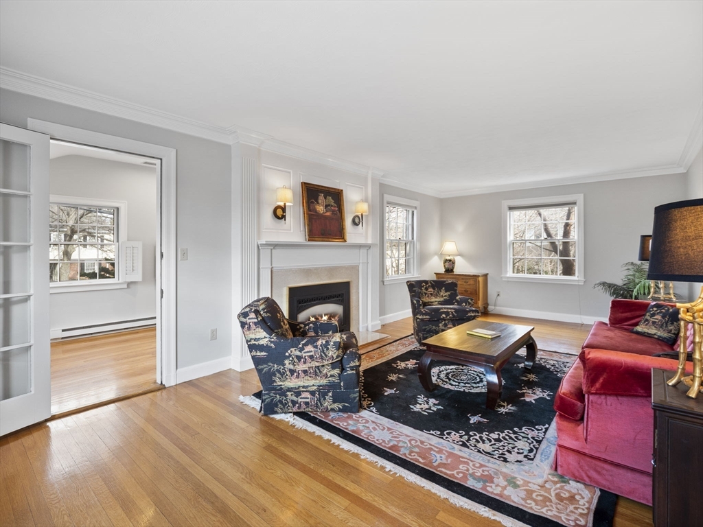 368 West Roxbury Parkway Boston, MA 02132 - Photo 17 of 42 Gallery Image 17