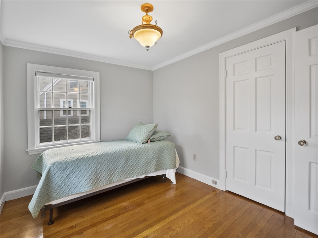 368 West Roxbury Parkway Boston, MA 02132 - Photo 31 of 42 Gallery Image 31