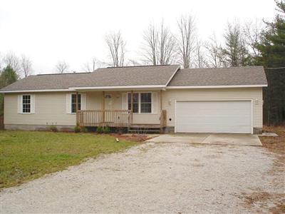 613 East Bard Road Muskegon, MI 49445 - Photo 1 of 10 Primary Photo