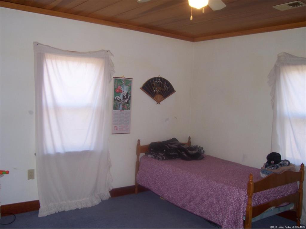 6227 Zollman Road Otisco, IN 47163 - Photo 9 of 19