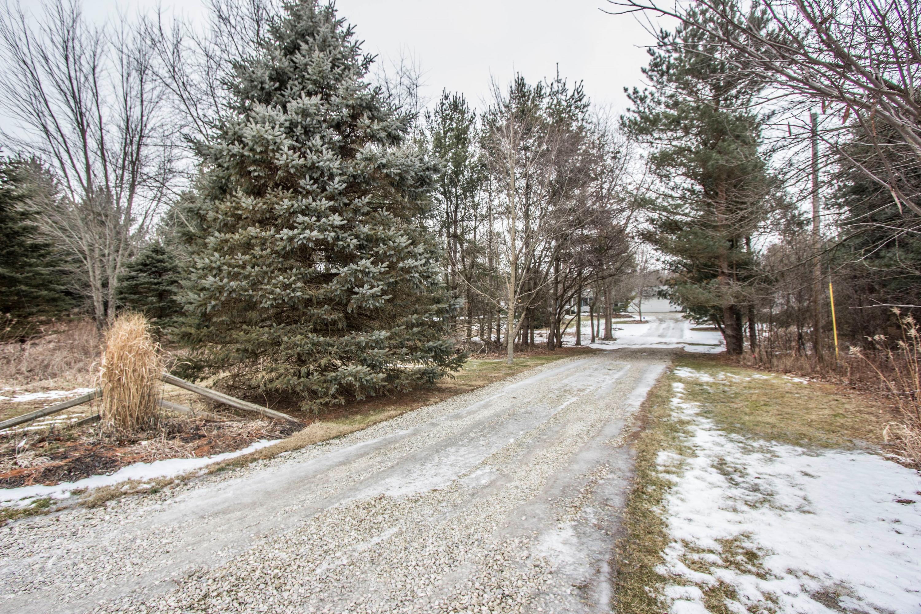 5530 Fredricks Road Sunbury, OH 43074 - Photo 9 of 74 Gallery Image 9