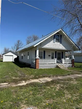 $120,000 | 111 West Caldwell Street, La Plata, MO 63549