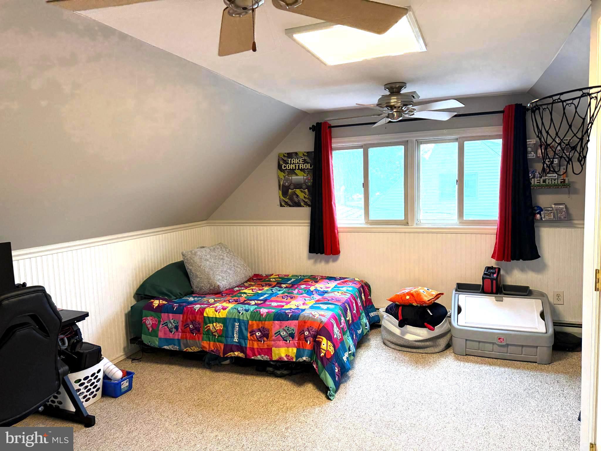 81 Queen Lily Road Levittown, PA 19057 - Photo 37 of 47
