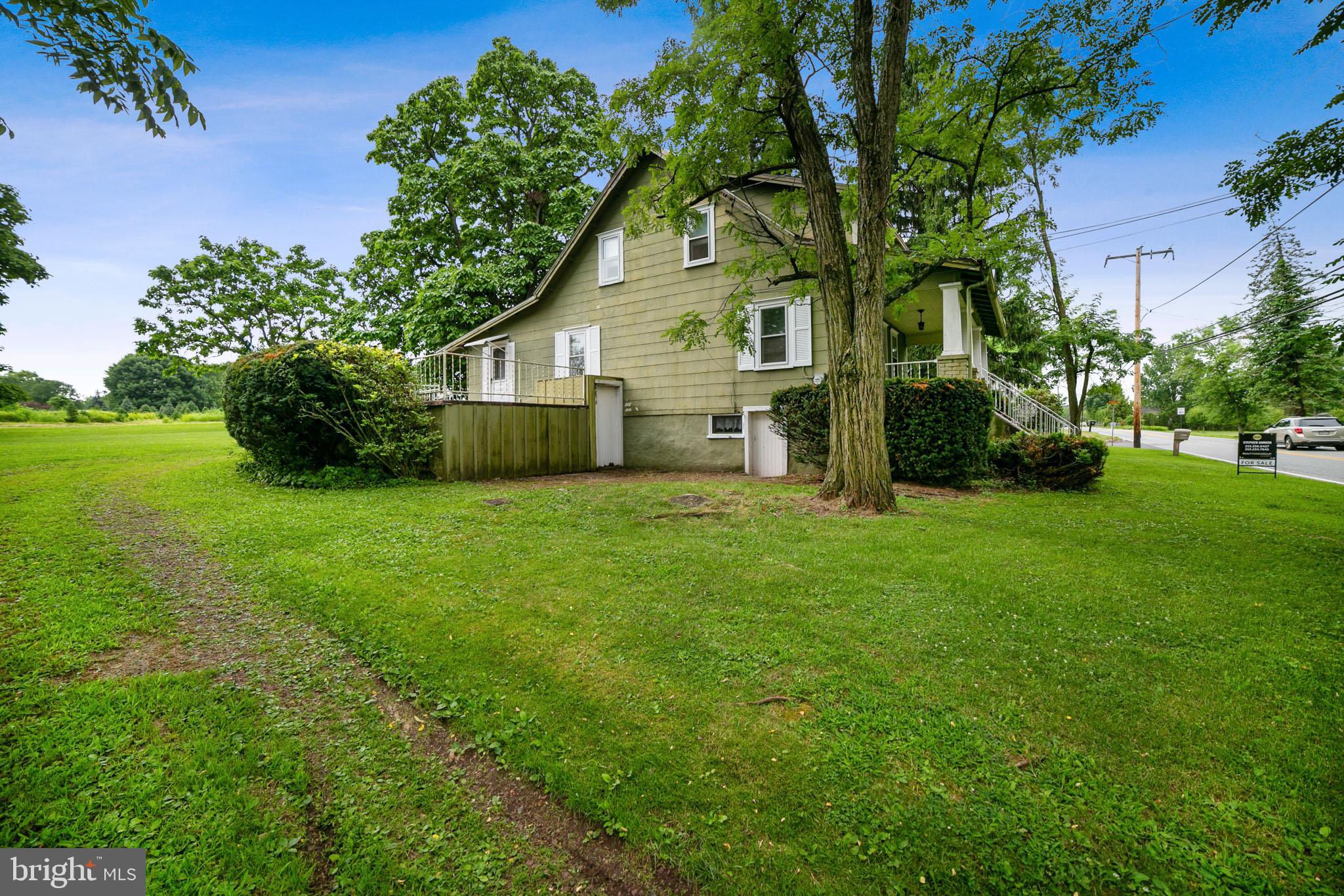 2202 Bustard Road Lansdale, PA 19446 - Photo 3 of 23 Gallery Image 3