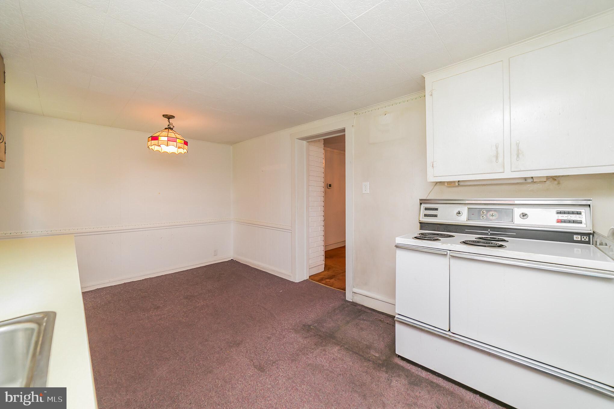 2202 Bustard Road Lansdale, PA 19446 - Photo 5 of 23 Gallery Image 5