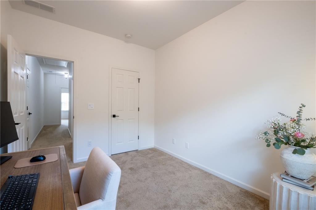 3950 Cyrus Crest Circle Northwest Kennesaw, GA 30152 - Photo 26 of 44 a living room with furniture