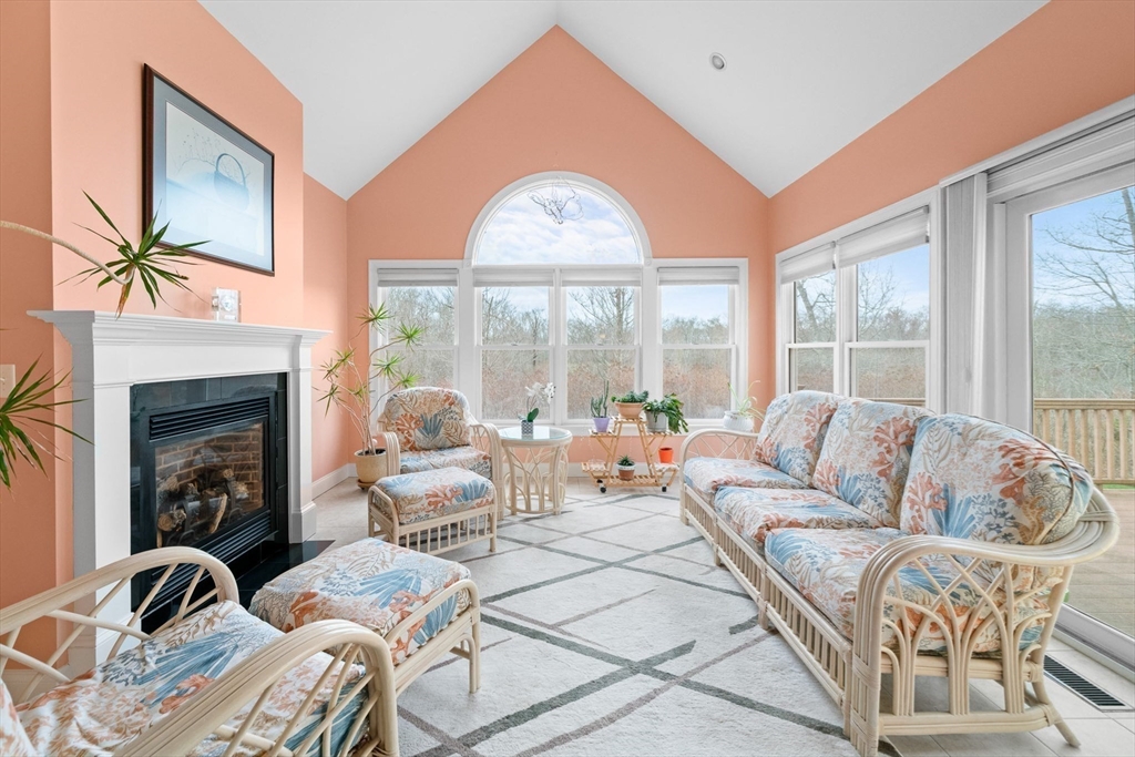 49 Tupelo Road Westport, MA 02790 - Photo 16 of 42 Gallery Image 16