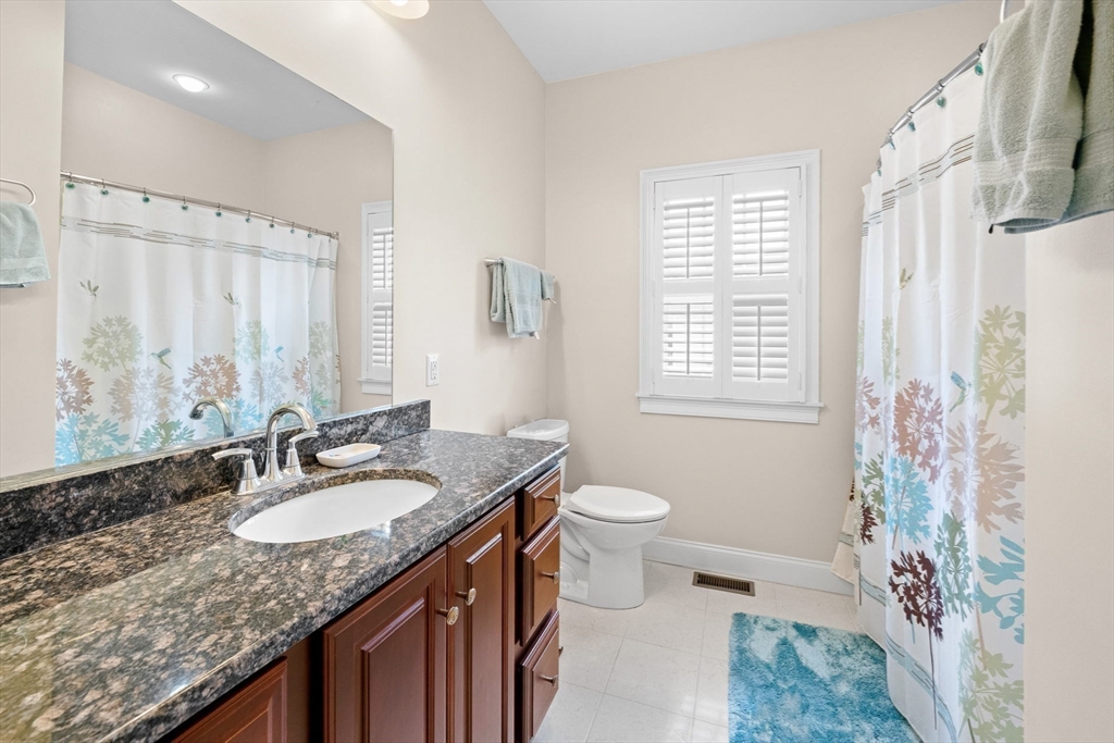 49 Tupelo Road Westport, MA 02790 - Photo 29 of 42 Gallery Image 29