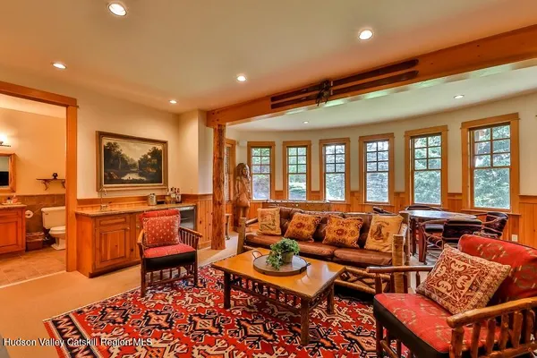 $3,649,000 | 6 White Way, Windham, NY 12496