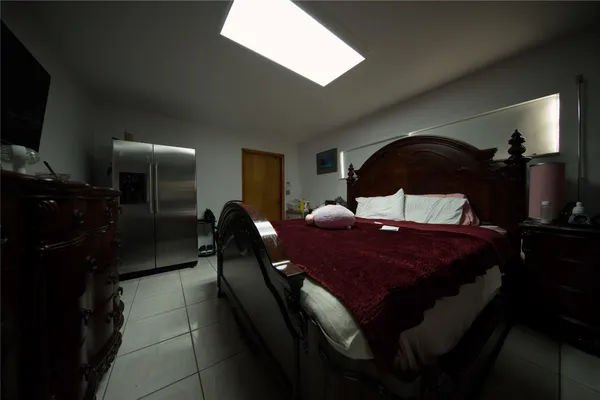 $4,800 | 1261 Rodman Street, Hollywood, FL 33019