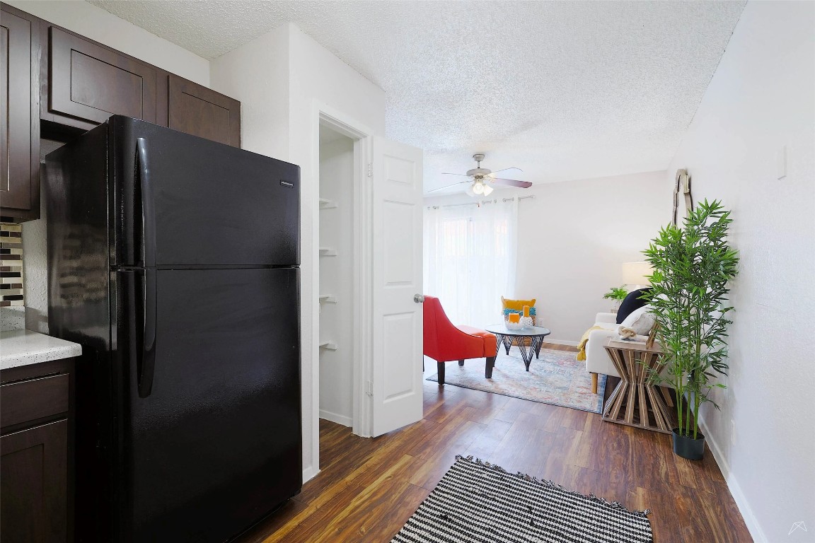 6808 South I-35 Frontage Road, Unit 144 Austin, TX 78745 - Photo 7 of 22 Sign before Jan 31st to receive 1 month FREE on all vacant units!