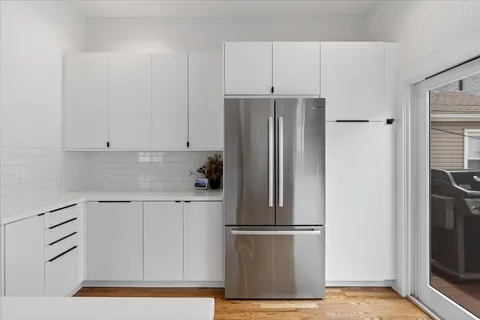 $1,225,000 | 610 North Damen Avenue, Chicago, IL 60612
