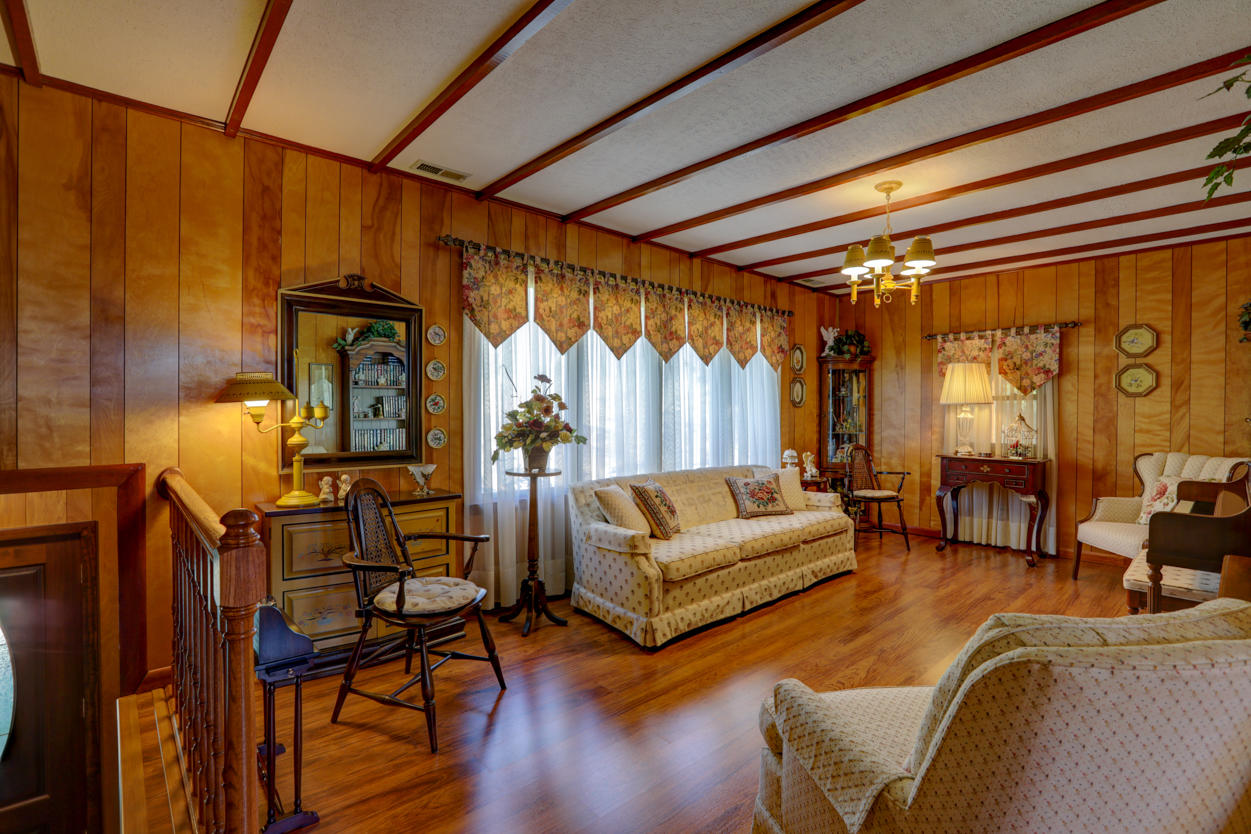 4702 Wilson Road Big Stone Gap, VA 24219 - Photo 29 of 72 5E7AB216-C2BE-49E3-B8DC-6A53AD3D1CBC