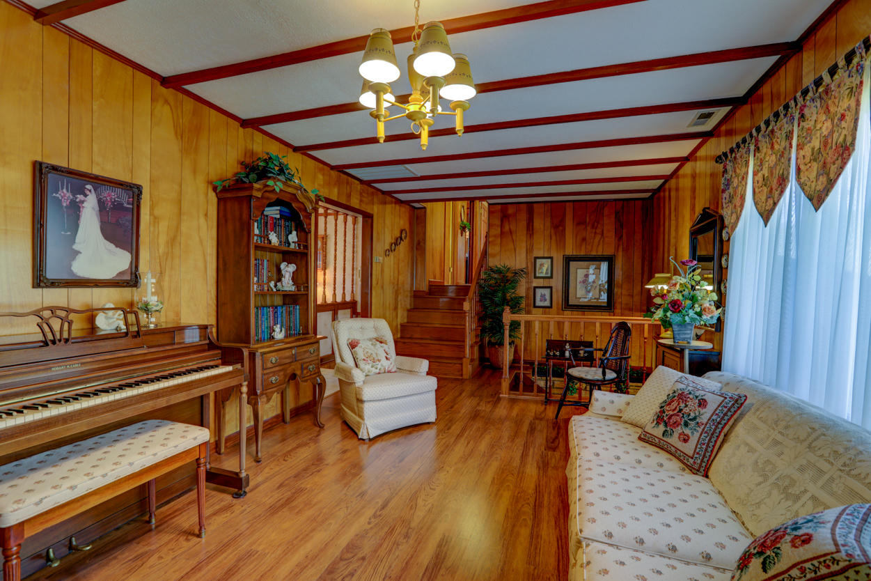 4702 Wilson Road Big Stone Gap, VA 24219 - Photo 31 of 72 4A485497-7B71-479D-994F-DA970EBEB849