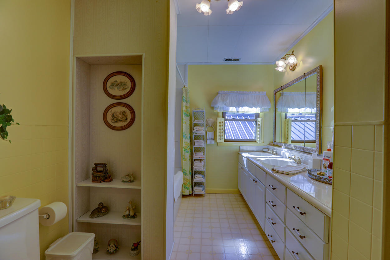 4702 Wilson Road Big Stone Gap, VA 24219 - Photo 34 of 72 481A6085-5D16-4D22-ADC5-955439F047F7