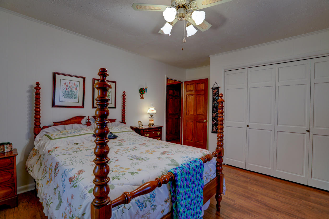 4702 Wilson Road Big Stone Gap, VA 24219 - Photo 35 of 72 9D6F26C9-0284-4C23-9518-949E31FE5C2E