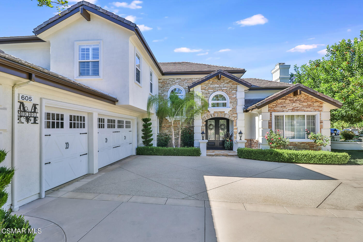 605 Noble Road Simi Valley, CA 93065 - Photo 14 of 97 aFront7