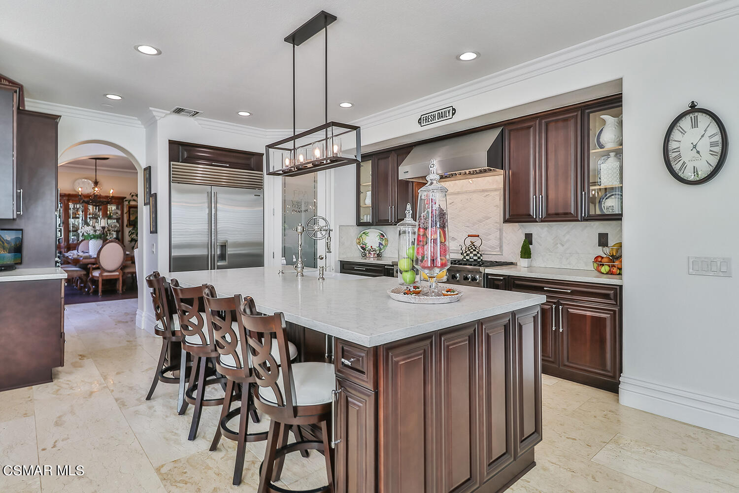 605 Noble Road Simi Valley, CA 93065 - Photo 41 of 97 hKitchen2