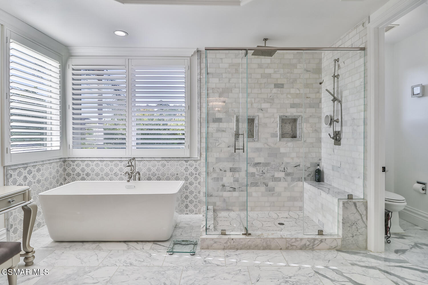 605 Noble Road Simi Valley, CA 93065 - Photo 56 of 97 jPrimary Bedroom Suite8