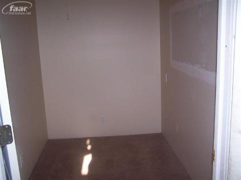 12650 Byron Road Byron, MI 48418 - Photo 9 of 16 20166319-9.JPG