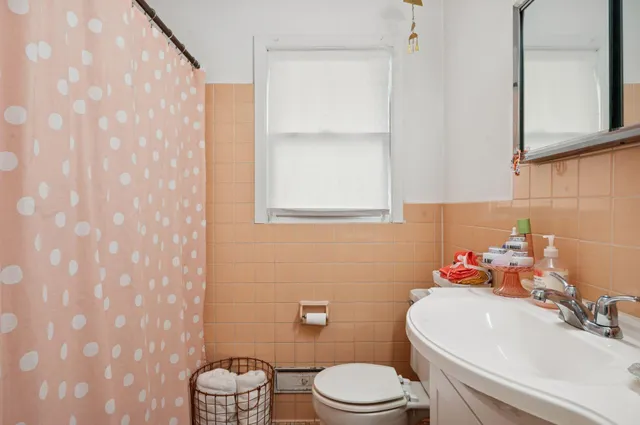 $650,000 | 3513 Emerson Avenue South, Minneapolis, MN 55408