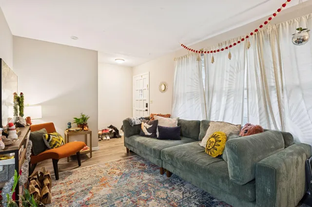 $650,000 | 3513 Emerson Avenue South, Minneapolis, MN 55408