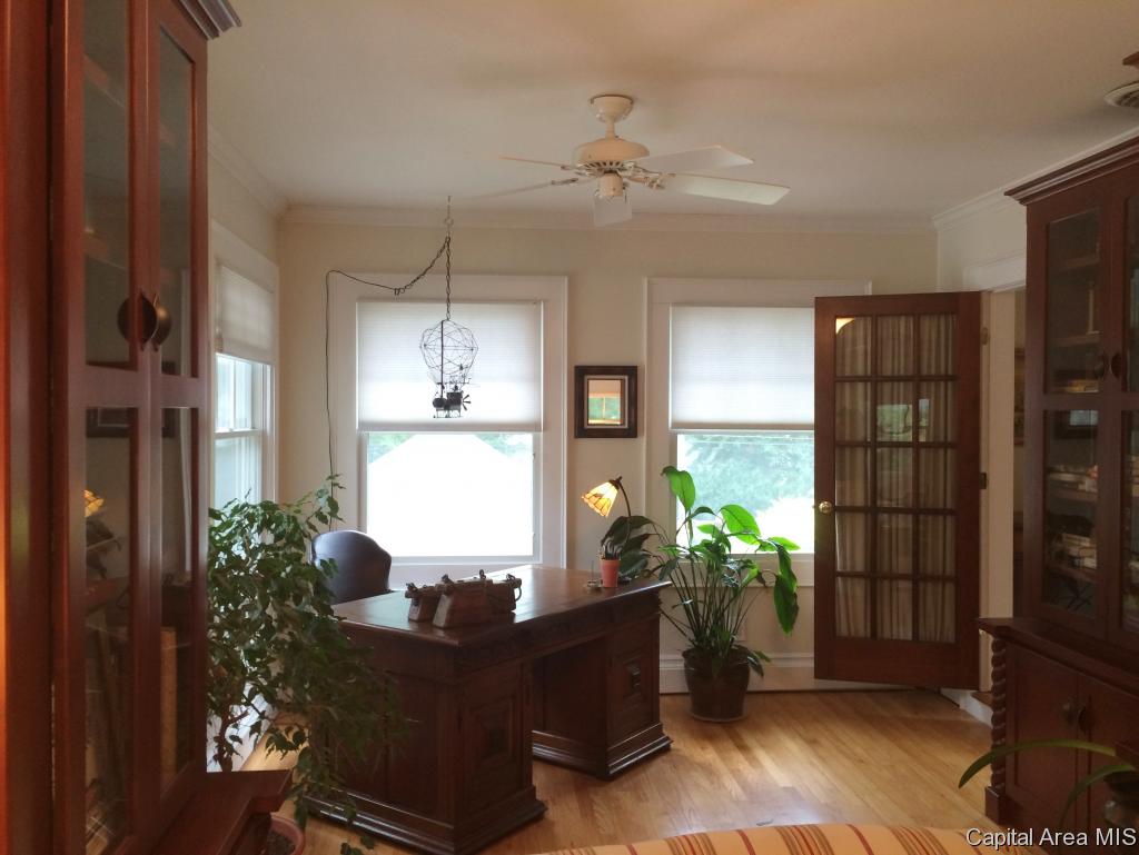 1333 Dial Court Springfield, IL 62704 - Photo 22 of 32 Gallery Image 22
